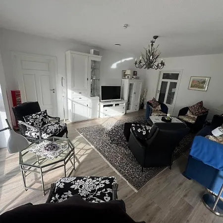 110qm An Ostfrieslands Kueste -barrierefrei Lejlighed